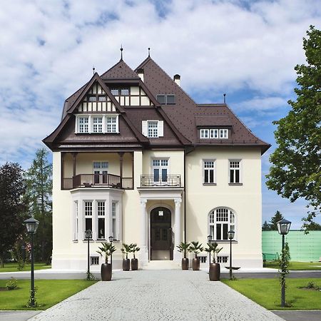 Tauroa Steirerschloessl Hotel Zeltweg Kültér fotó
