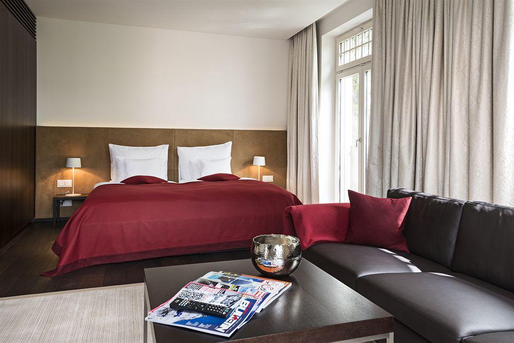 Tauroa Steirerschloessl Hotel Zeltweg Kültér fotó