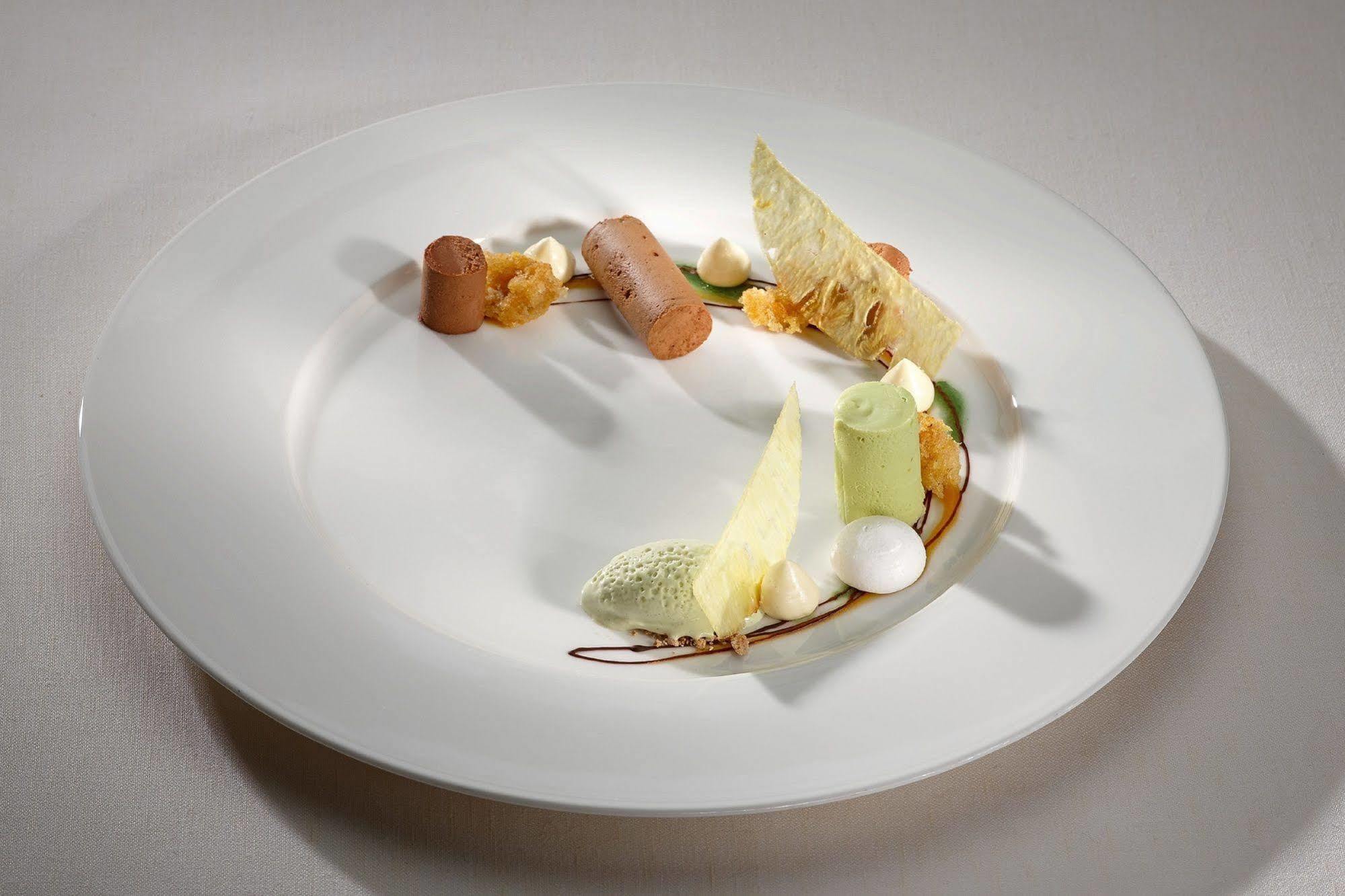 Tauroa Steirerschloessl Hotel Zeltweg Kültér fotó