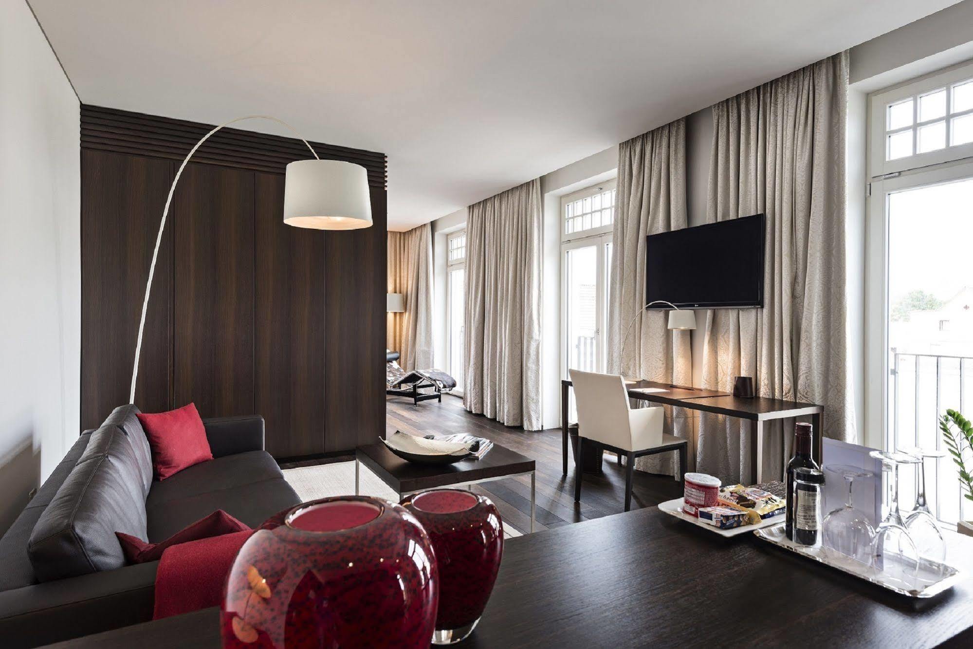 Tauroa Steirerschloessl Hotel Zeltweg Kültér fotó
