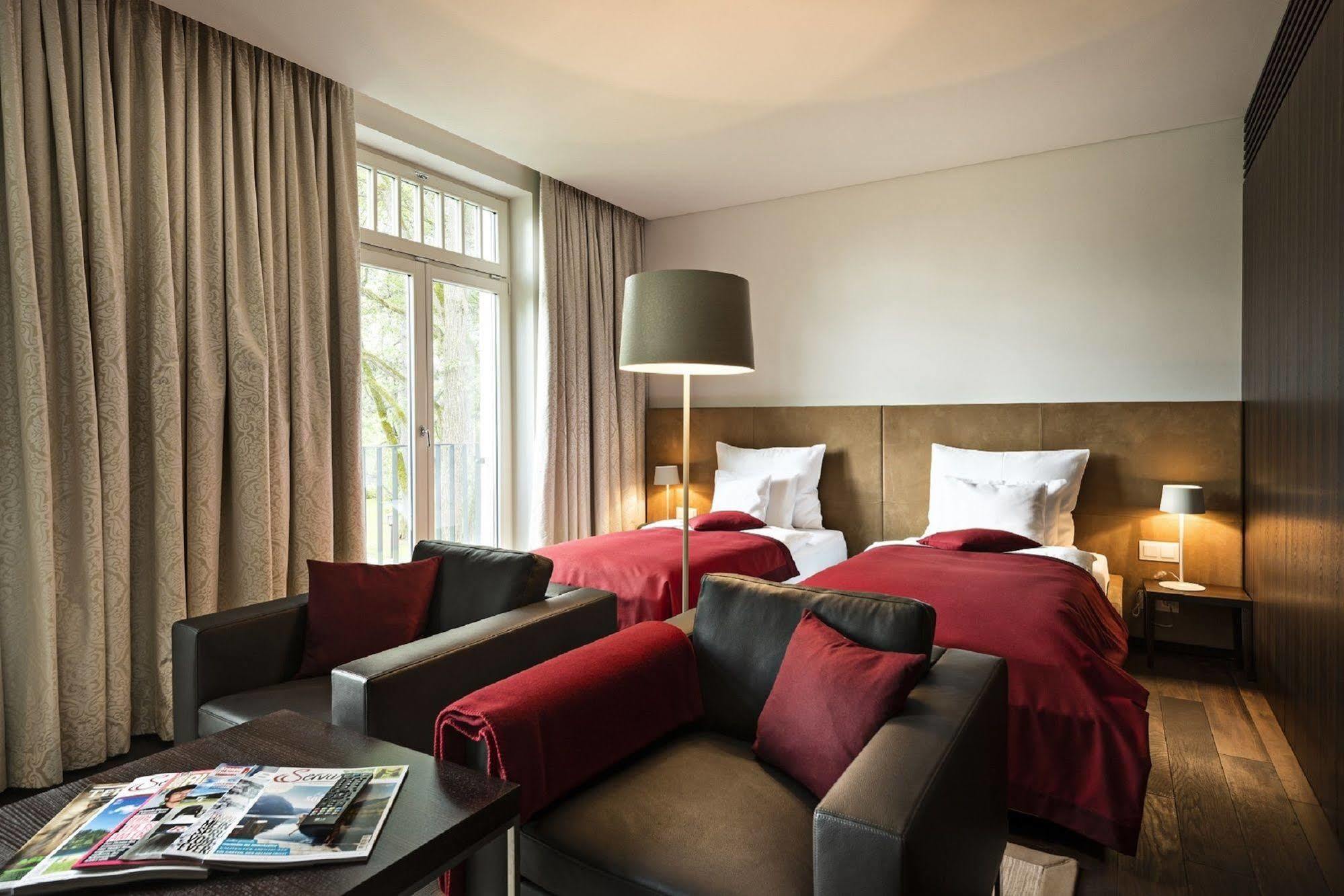 Tauroa Steirerschloessl Hotel Zeltweg Kültér fotó