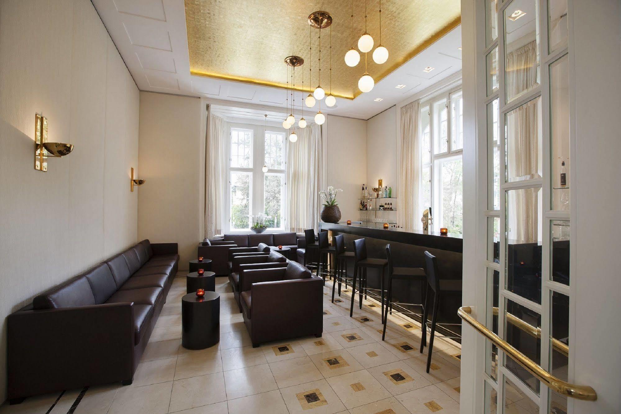 Tauroa Steirerschloessl Hotel Zeltweg Kültér fotó